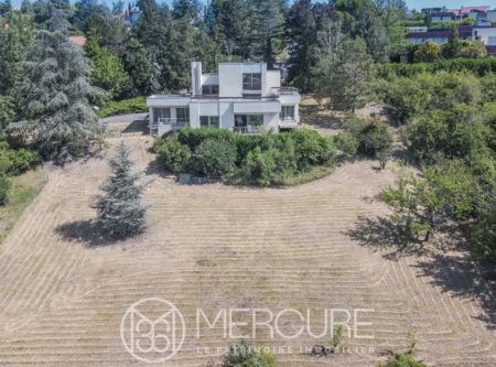 PUY DE DOME, CHATEL-GUYON LES GROSLIERS, MAISON D’ARCHITECTE DE 212m² EN 9 PIECES AVEC VUE PANORAMIQUE - 21288AU