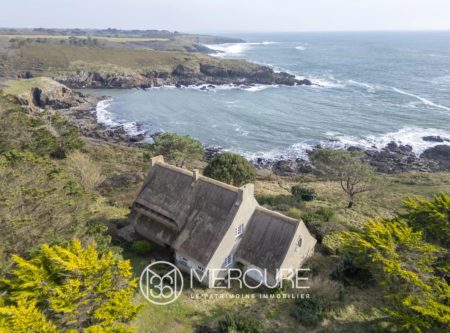 South Finistère, Chaumière in an exceptional position facing the sea - 21085BR