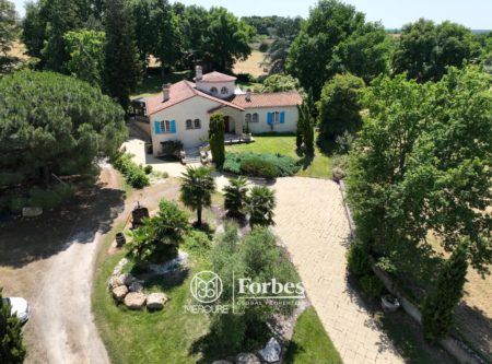MAISON 178 M² avec PISCINE sur 1,85 HA - 10177PO