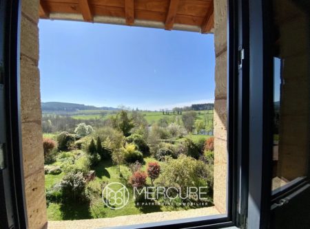 ANCIEN HOTEL DE LA MONNAIE DU XIEME SIECLE AVEC VUE PANORAMIQUE - 21176VA