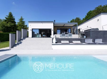 Maison d’architecte avec vue panoramique exceptionnelle sur les vignobles et le Mont-Blanc - 21230VA