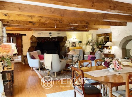 Near Pontivy, renovated 18th-century Breton manor house - 20812BR