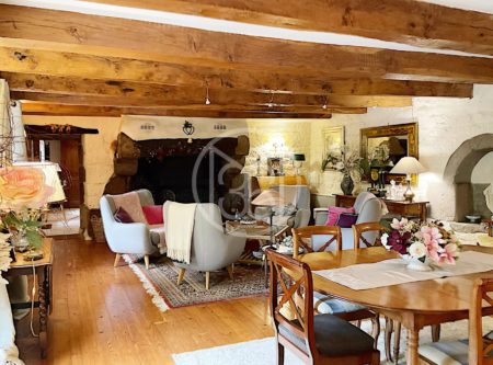 Near Pontivy, renovated 18th-century Breton manor house - 20812BR
