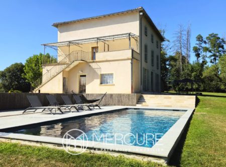 PROPERTY 407 M² – AIN – BRESSE - 4935LY