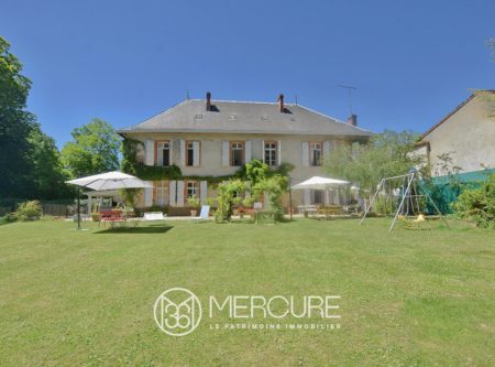 PETIT MANOIR DE CHARME – PARC ET PISCINE - 9143TS