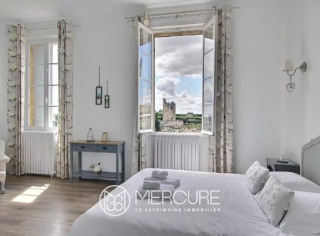 SAINT-EMILION, COEUR DE VILLE, MAISON 4 CHAMBRES, VUE EXCEPTIONNELLE - 901066bx