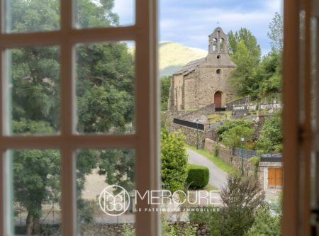 CHARMING 19TH CENTURY CHATEAU - 9025TS