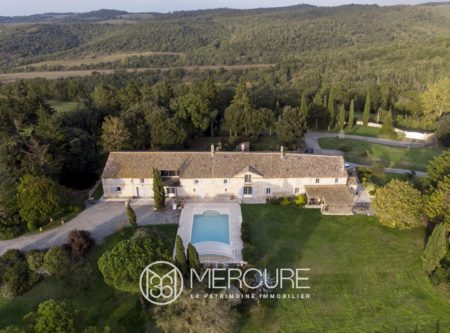 PROPRIETE D’EXCEPTION AU COEUR DE LA TOSCANE AUDOISE - 9073TS