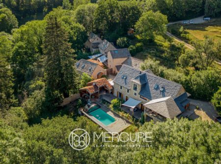 South of France, superb restored hamlet - 8695TS