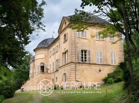 MAJESTUEUX CHATEAU ISMH EN DORDOGNE PERIGORD - 900748bx