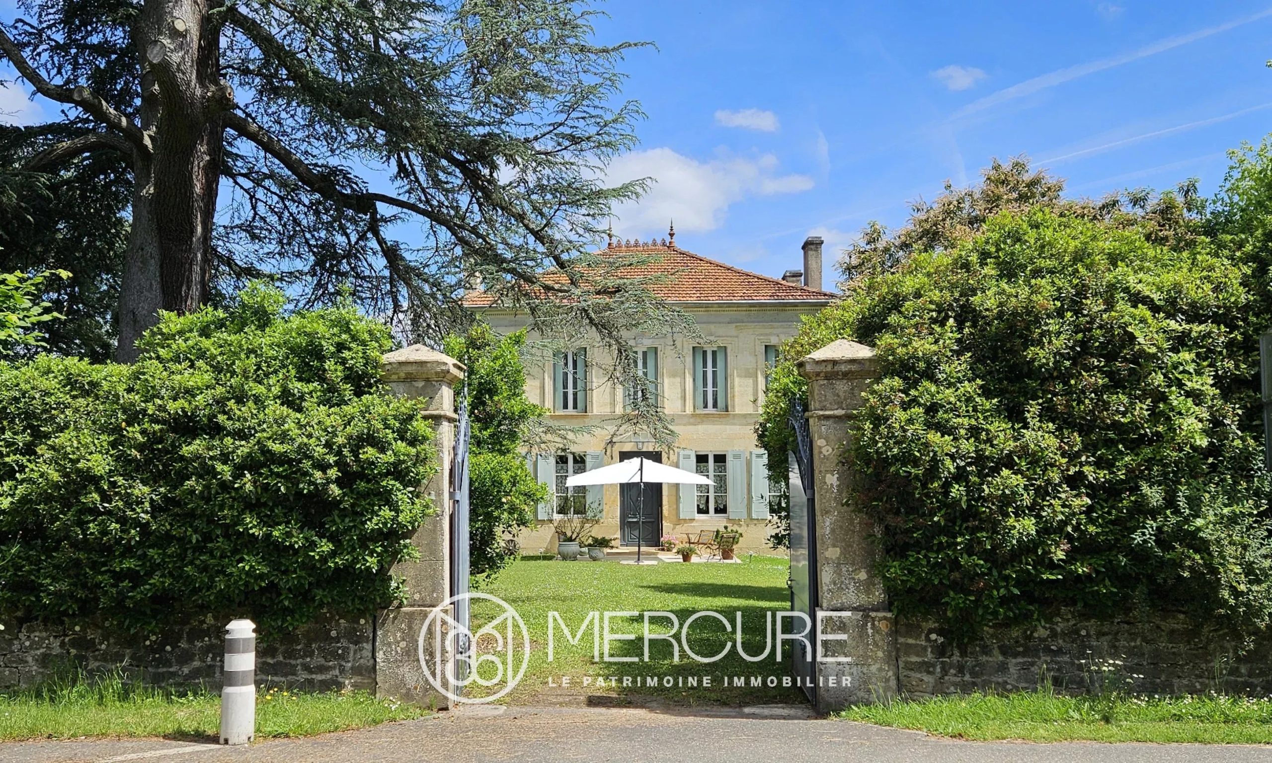 MAISON DE MAÎTRE – DÉPENDANCES ET PISCINE – SUD-GIRONDE  (33) - 901031bx