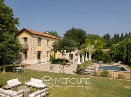 Maison de Rêve en provence avec piscine et spa - 21292LR