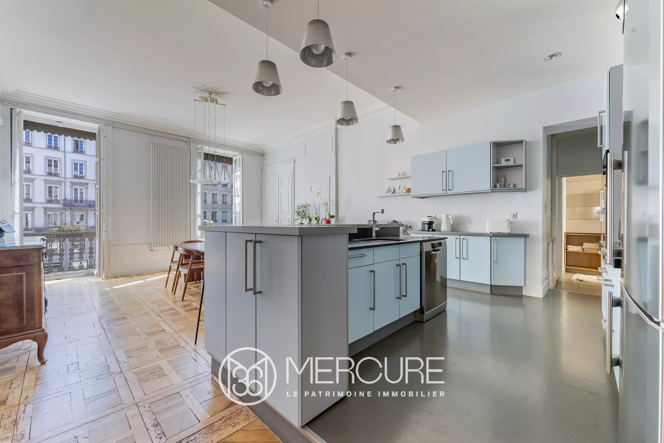 LYON 2ème – AINAY – Appartement de 196 m² avec balcons - 4975LY