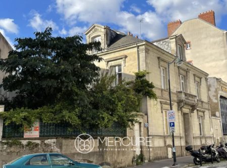 NANTES HYPER CENTRE – HÔTEL PARTICULIER RUE KLÉBER - 3006