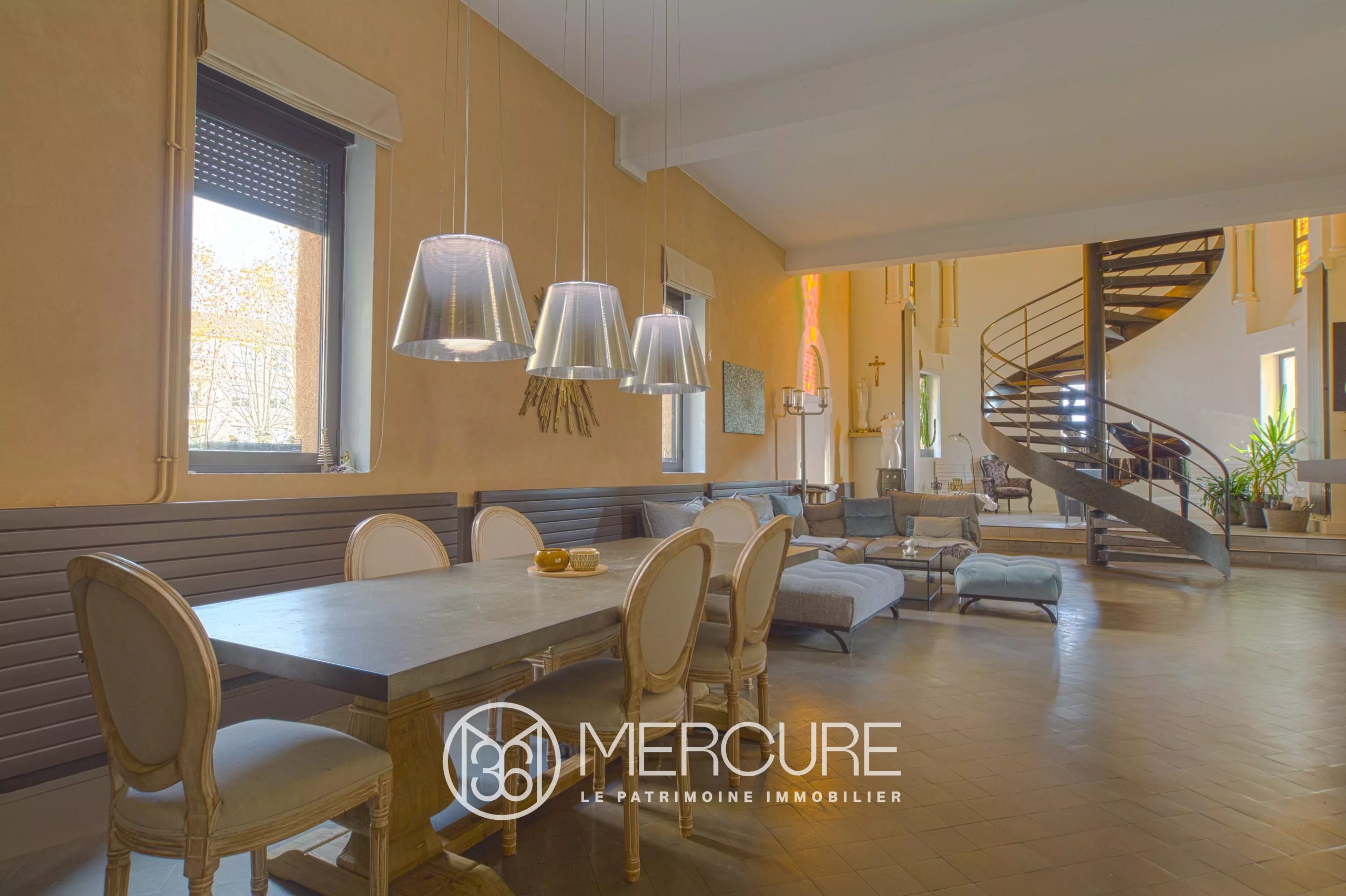 VILLEFRANCHE-SUR-SAONE – Triplex d&rsquo;exception à vendre - 4960LY