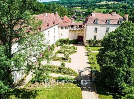 CHÂTEAU des XVIème, XVIIème, XVIIIème SIECLES - 21259MHL