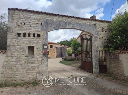 Magnifique maison en pierres 3 ch - 23383