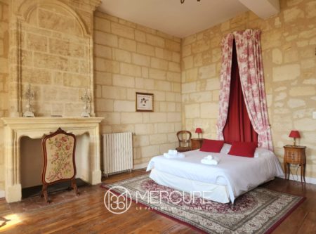 SAINT-EMILION, COEUR DE VILLE, MAISON 4 CHAMBRES, VUE EXCEPTIONNELLE - 901066bx