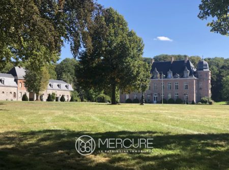 Haut de France – Remarquable château familial ISMH - 21382NC