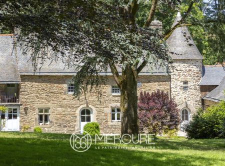 Finistère, Maison de caractère du 17e - 21289BR