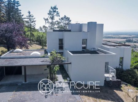 PUY DE DOME, CHATEL-GUYON LES GROSLIERS, 212 SQM 9 ROOM ARCHITECT HOUSE WITH PANORAMIC VIEW - 21288AU
