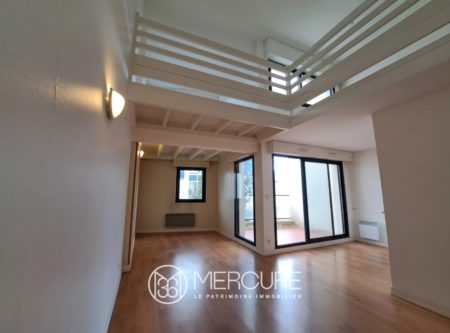 APPARTEMENT T4 EN DUPLEX AVEC TERRASSE ET GARAGE - 10219PO