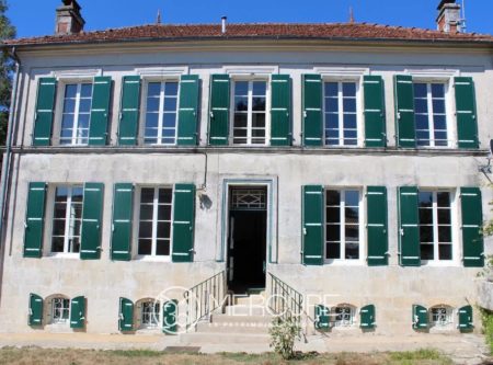 MAISON DE FAMILLE AVEC MAISON D’AMIS - 10203PO
