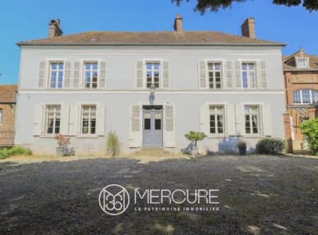 Près de Montreuil-sur-mer, Manoir et dépendances - 21044NC