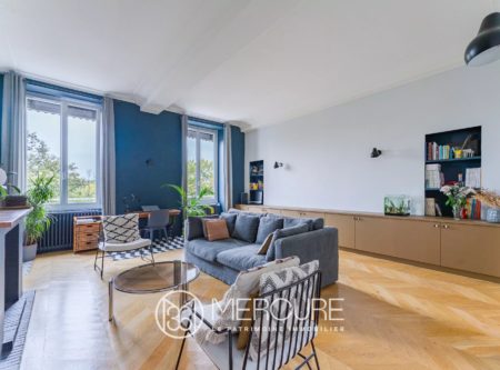 Magnifique appartement T4 entièrement rénové – 119 m² – Vue sur le Rhône – Caluire-et-Cuire (Lyon) - 4999LY