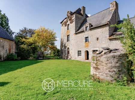 Morbihan, Josselin, authentique manoir breton du XVIIe siècle - 21409BR
