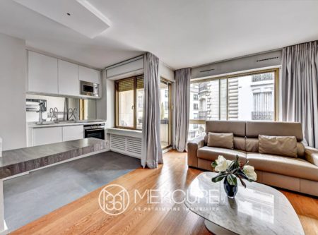A VENDRE PARIS 7e GROS CAILLOU – APPARTEMENT 56 M² AVEC LOGGIA EXTERIEURE - 676VPA