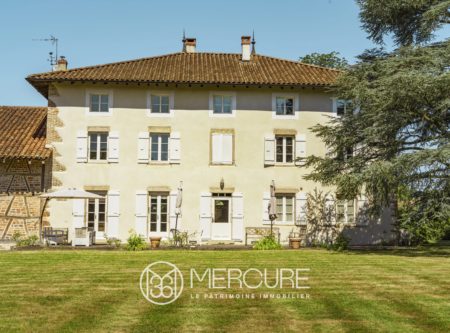 BRESSE – Elegant 19th-Century Home with 1.2-Hectare Park and Pool - 4965LY