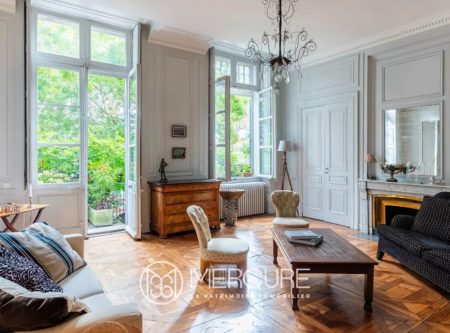 VIEUX LYON Appartement d’exception 172,20 m² avec terrasse alliant histoire et modernité - 4816LY
