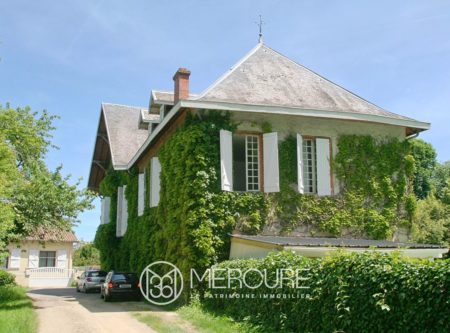 PETIT MANOIR DE CHARME – PARC ET PISCINE - 9143TS