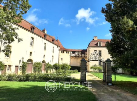 CHÂTEAU des XVIème, XVIIème, XVIIIème SIECLES - 21259MHL