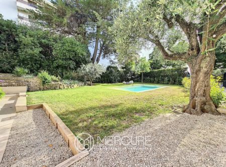 Cannes Border – Magnificent renovated private mansion - 21432CA