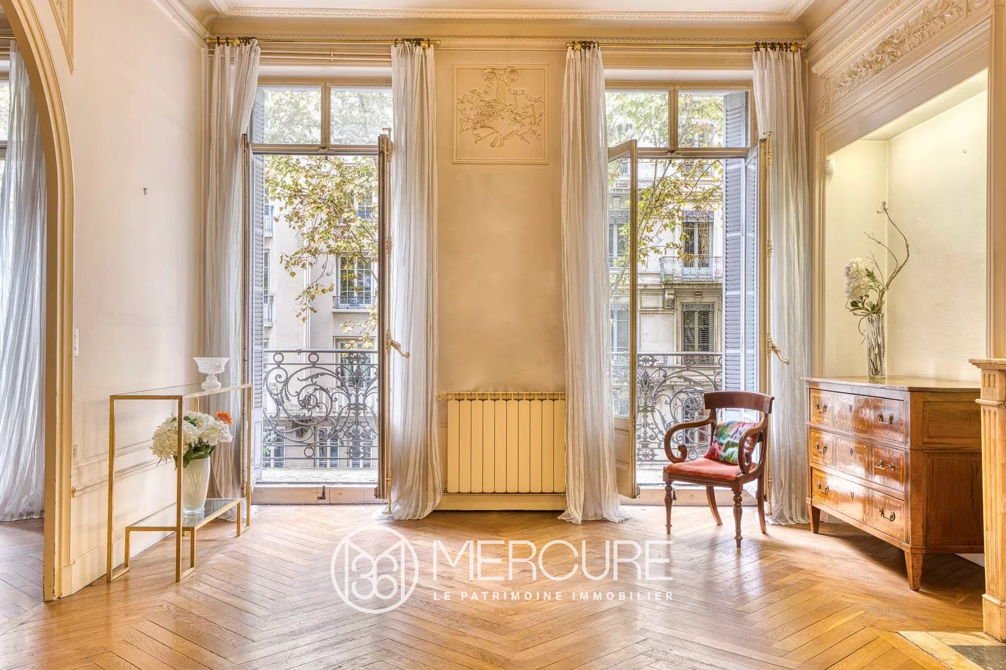 LYON 3° PREFECTURE – APPARTEMENT DE 218,62 m² - 5005LY