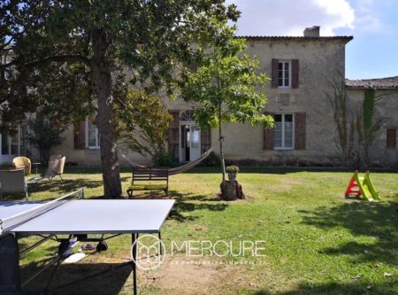 SAINTE-FOY-LA-GRANDE – MAISON DE MAITRE XIXème AVEC GITES ET PISCINE – PARC DE 17HA - 901059bx