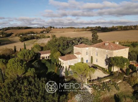 GERS – CONDOM – CHATEAU XVIIe ISMH – CHAPELLE – ORANGERIE – PISCINE - 9284TS