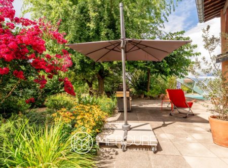 Elegant Contemporary Home with Landscaped Park and Heated Pool - 4955LY