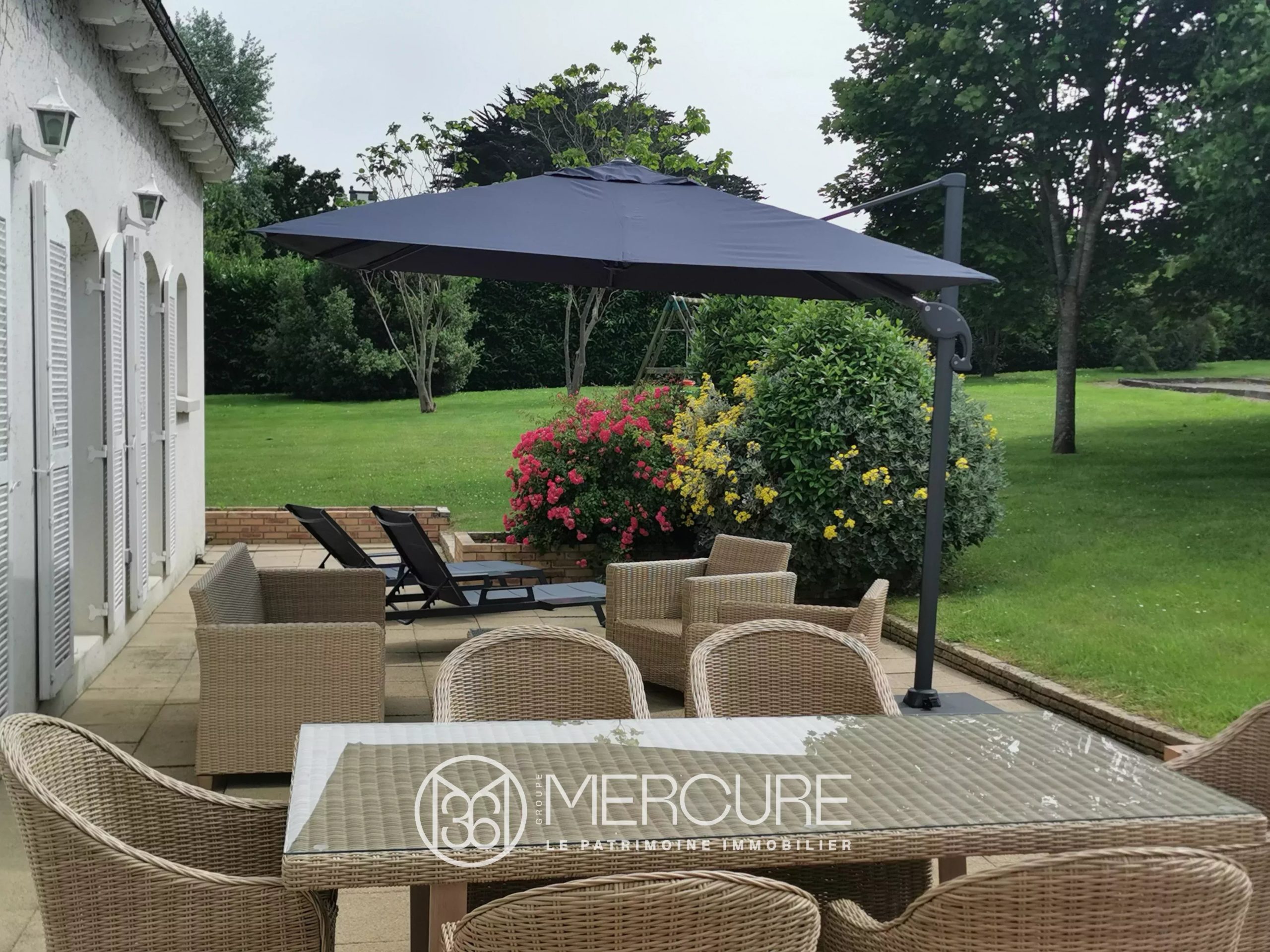 ETABLES SUR MER – VILLA BORD DE MER - 20681BR