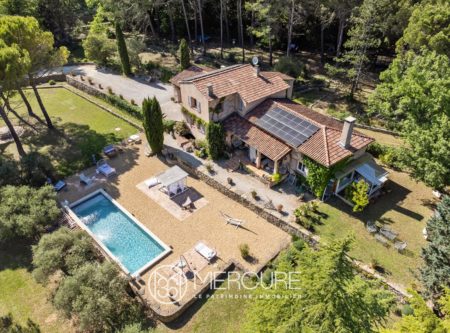 Rare at this price – Magnificent renovated Bastide in the heart of an exceptional park! - 21248CA