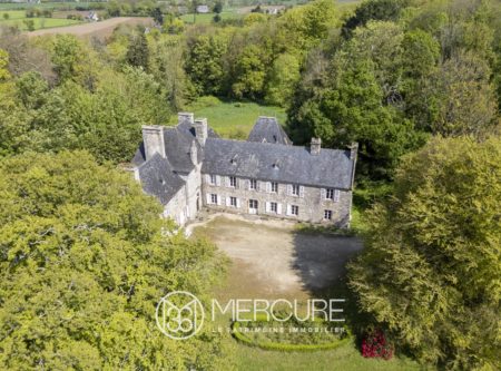 North Finistère, Character house set in 39 ha - 21195BR