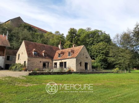 RARE PROPRIETE DE CARACTERE 6,4 HA - 21398MHL