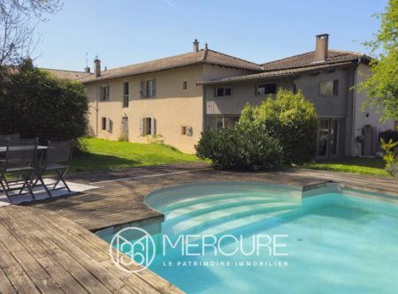 Val de Saône – Ancienne ferme rénovée de 372 m² à vendre - 5011LY
