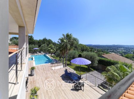 Propriété récente – Vue Mer Panoramique et Golf - 21421CA