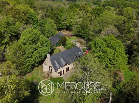 Breton cottages in the Plouay countryside - 21134BR