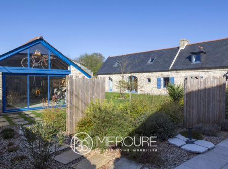 Pont-l’Abbé – Charming Stone Estate  Cottages, Close to Beaches and Amenities - 21160BR