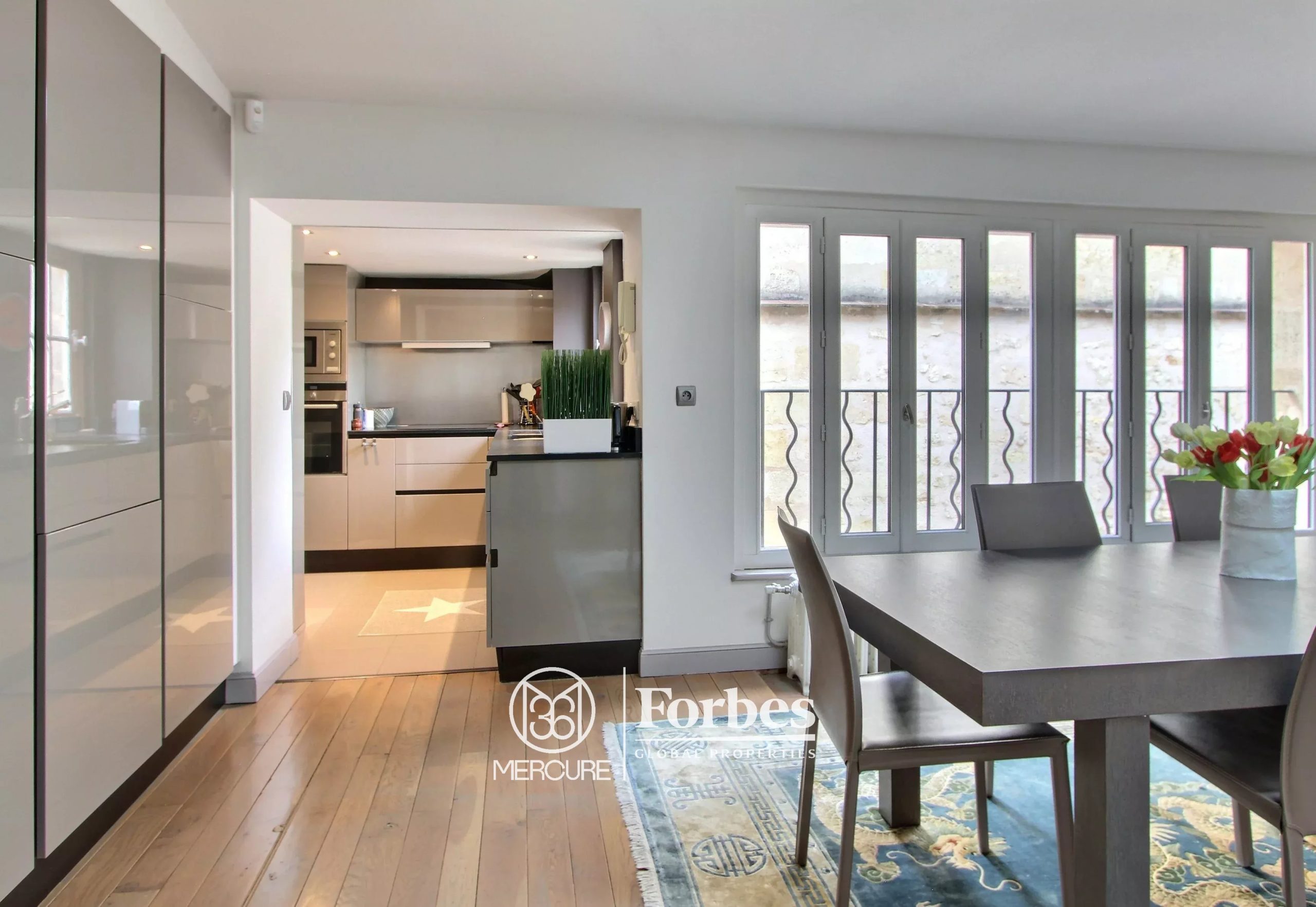 BORDEAUX CENTRE SUPERBE APPARTEMENT AVEC ASCENSEUR - 901030bxA