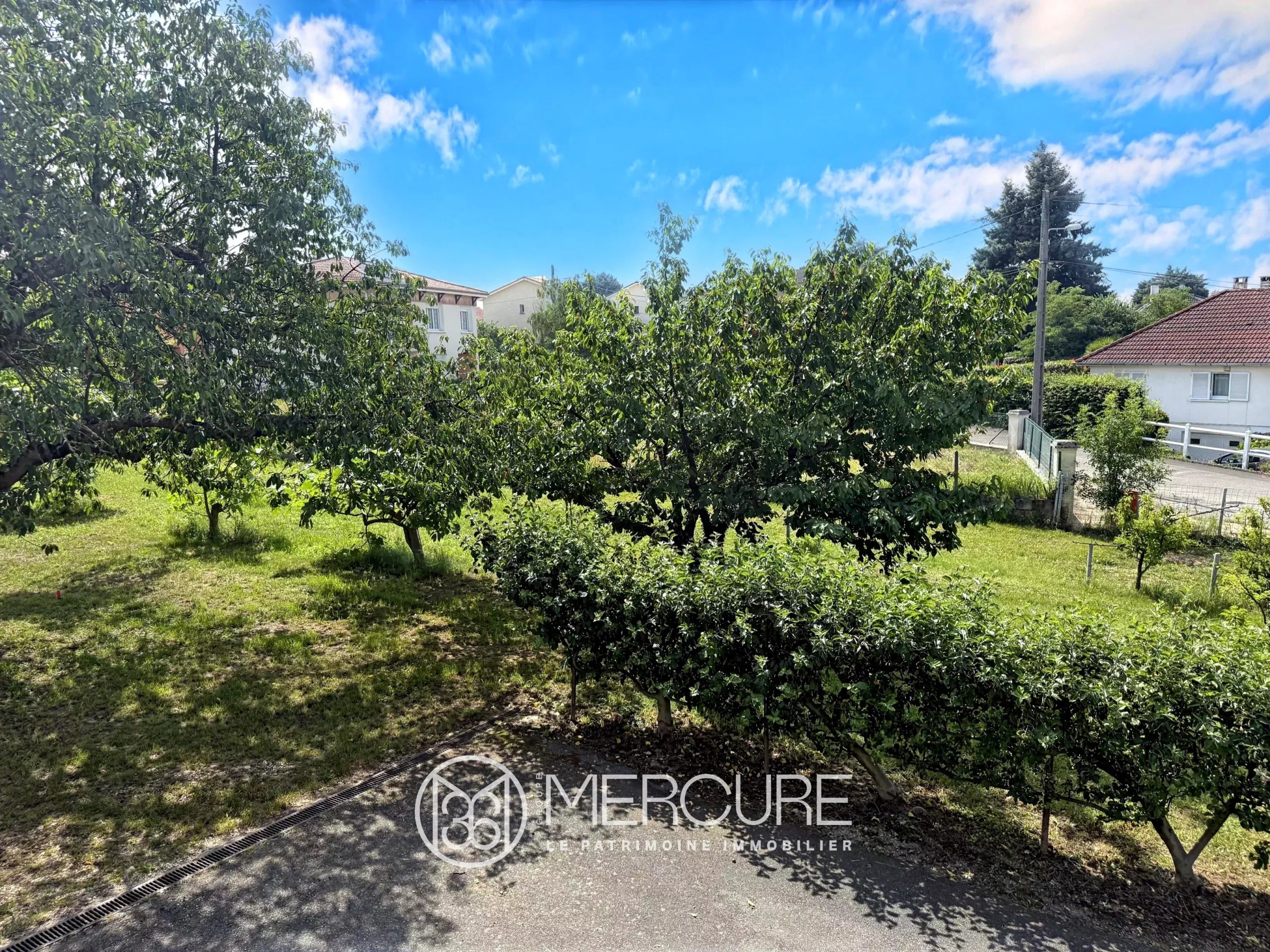 Terrain viabilisé de 514 m2 dans un cadre bucolique - 4963LY